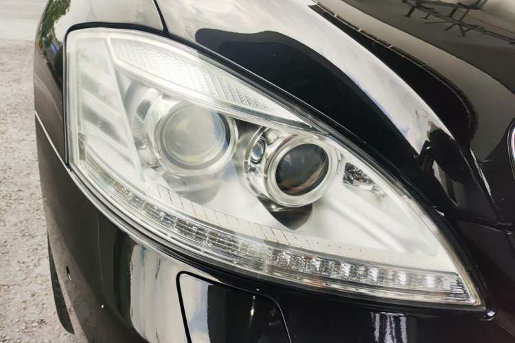 Used Mercedes-Benz S-Class 2012 S 600 L Grand Edition Right Front Headlight