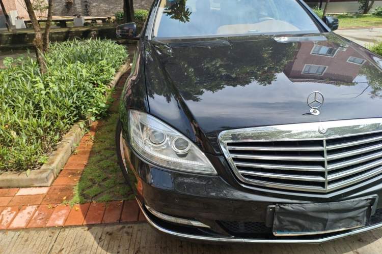 Used Mercedes-Benz S-Class 2012 S 350 L Grand Edition Right Front Headlight
