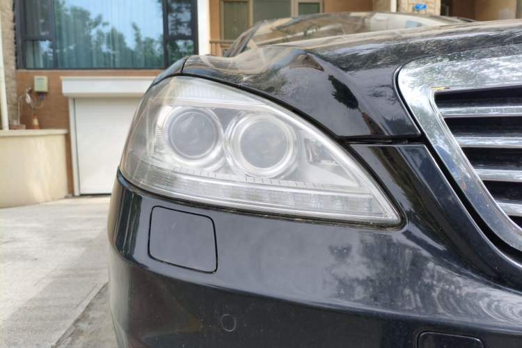 Used Mercedes-Benz S-Class 2012 S 400 L HYBRID Grand Edition Right Front Headlight