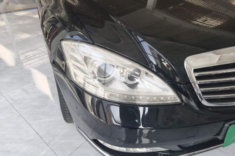 Used Mercedes-Benz S-Class  Right Front Headlight