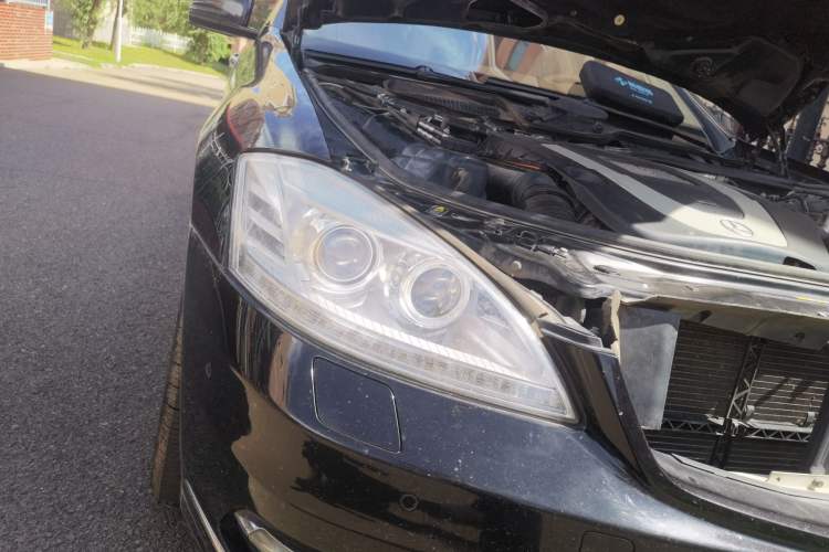 Used Mercedes-Benz S-Class 2012 S 300 L Prestige Grand Edition Right Front Headlight