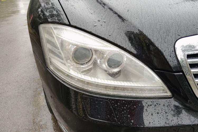 Used Mercedes-Benz S-Class 2012 S 300 L Business Standard Model Right Front Headlight