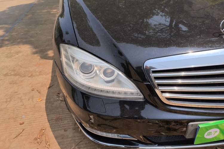 Used Mercedes-Benz S-Class 2012 S 300 L Business-Class Grand Edition Right Front Headlight