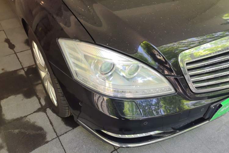 Used Mercedes-Benz S-Class 2012 S 300 L Prestige Grand Edition Right Front Headlight