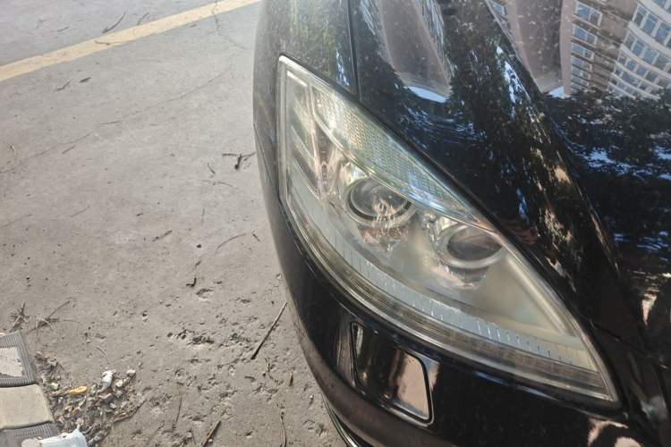 Used Mercedes-Benz S-Class 2012 S 300 L Business Standard Model Right Front Headlight