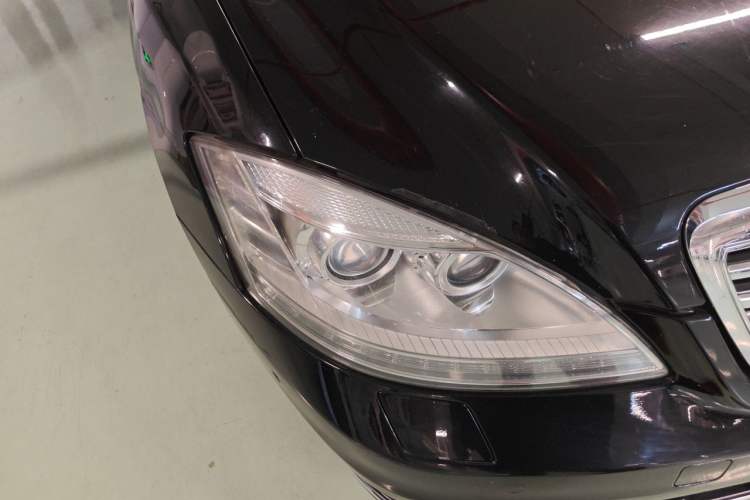 Used Mercedes-Benz S-Class 2012 S 350 L 4MATIC Grand Edition Right Front Headlight