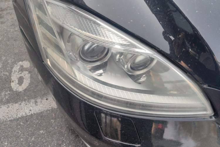 Used Mercedes-Benz S-Class 2012 S 350 L 4MATIC Grand Edition Right Front Headlight