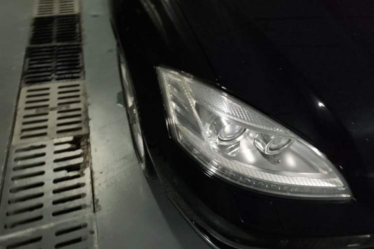 Used Mercedes-Benz S-Class 2012 S 300 L Prestige Grand Edition Right Front Headlight