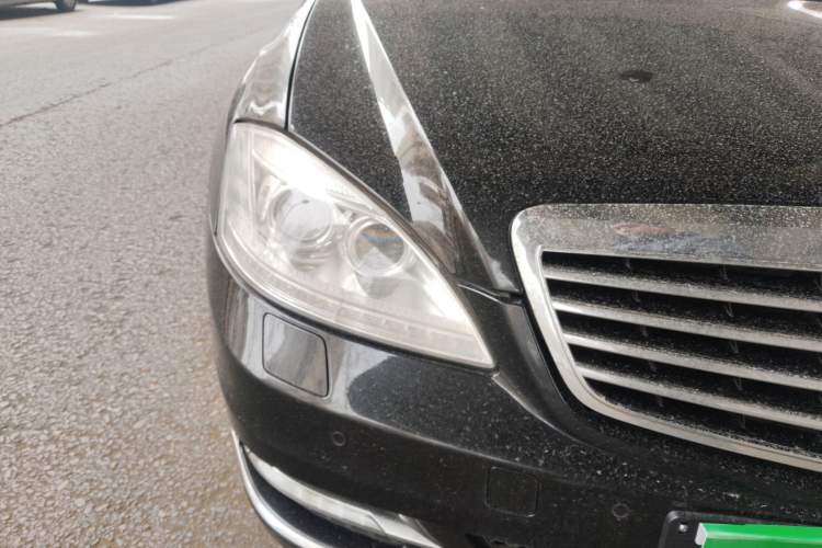 Used Mercedes-Benz S-Class 2012 S 300 L Business-Class Grand Edition Right Front Headlight