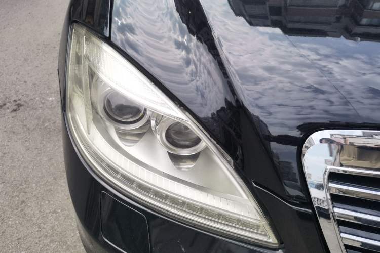 Used Mercedes-Benz S-Class 2012 S 400 L HYBRID Grand Edition Right Front Headlight
