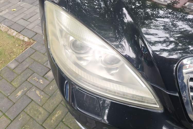 Used Mercedes-Benz S-Class 2012 S 350 L 4MATIC Grand Edition Right Front Headlight