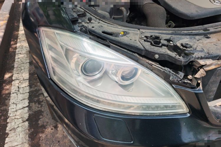 Used Mercedes-Benz S-Class 2012 S 300 L Prestige Grand Edition Right Front Headlight