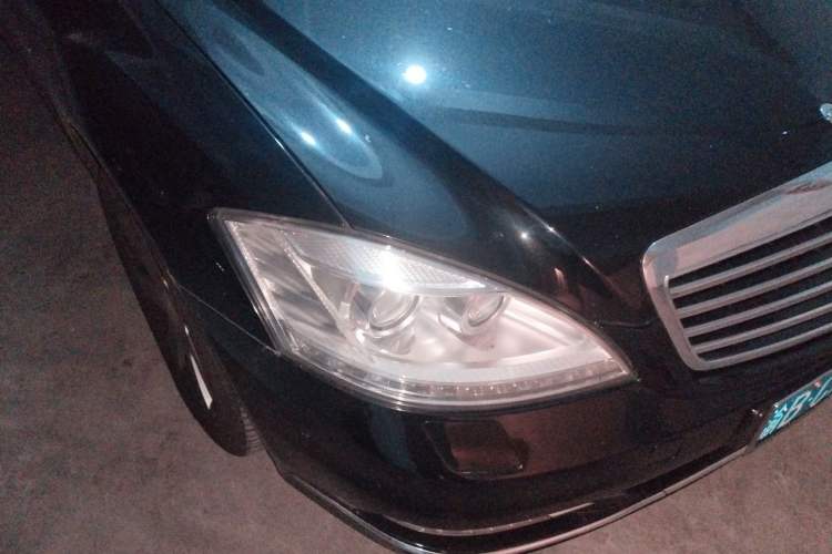 Used Mercedes-Benz S-Class 2012 S 300 L Business-Class Grand Edition Right Front Headlight