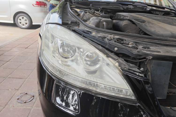 Used Mercedes-Benz S-Class 2012 S 300 L Luxury Grand Edition Right Front Headlight