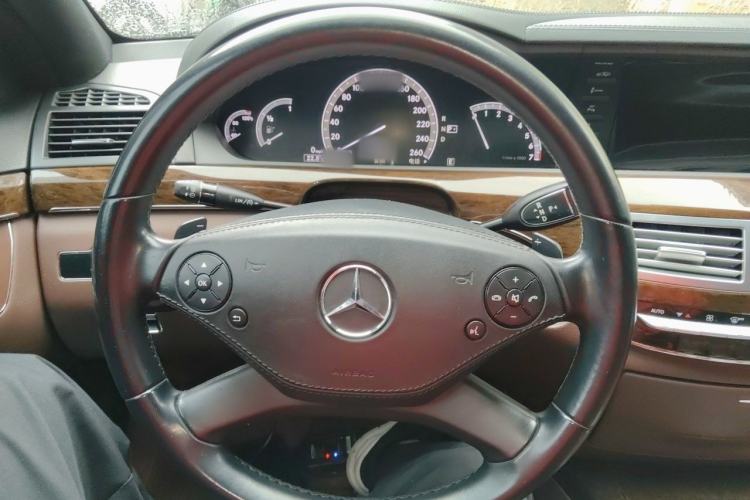 Used Mercedes-Benz S-Class 2012 S 300 L Business Standard Model Steering Wheel