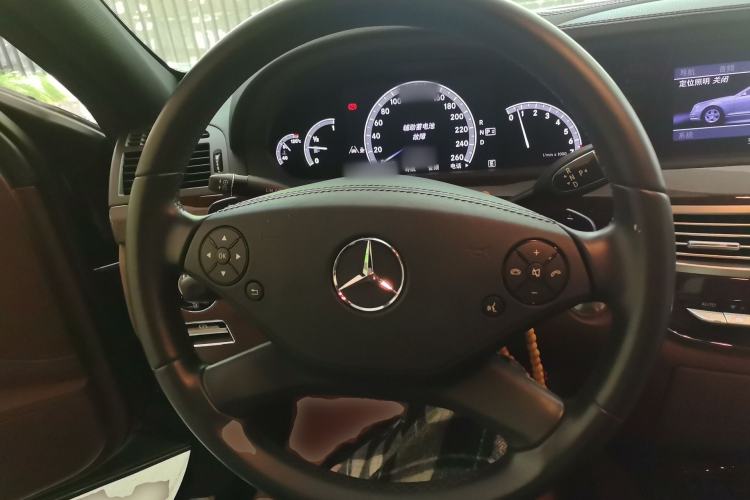Used Mercedes-Benz S-Class 2012 S 300 L Prestige Grand Edition Steering Wheel