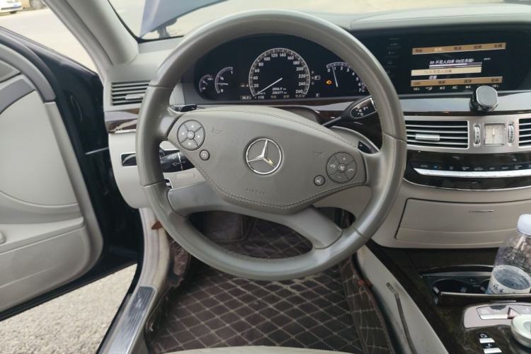 Used Mercedes-Benz S-Class 2012 S 300 L Prestige Grand Edition Steering Wheel