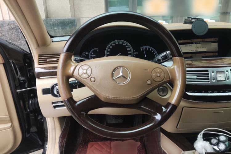 Used Mercedes-Benz S-Class 2012 S 300 L Prestige Grand Edition Steering Wheel