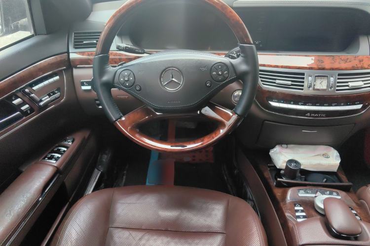 Used Mercedes-Benz S-Class 2012 S 350 L 4MATIC Grand Edition Steering Wheel
