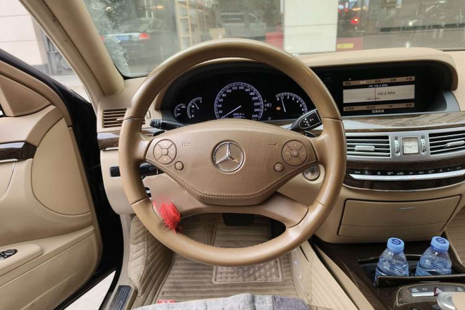 Used Mercedes-Benz S-Class 2012 S 300 L Business-Class Grand Edition Steering Wheel