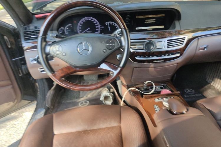 Used Mercedes-Benz S-Class 2012 S 350 L 4MATIC Grand Edition Steering Wheel
