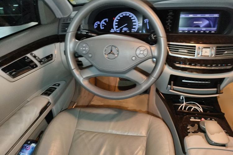 Used Mercedes-Benz S-Class 2012 S 300 L Prestige Grand Edition Steering Wheel