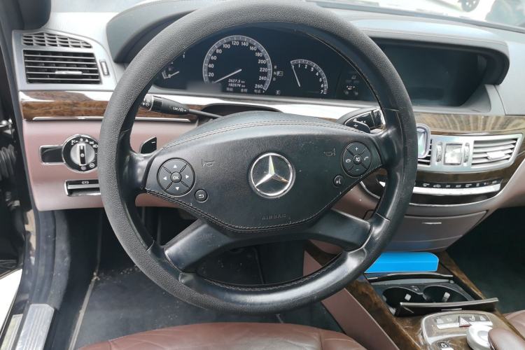 Used Mercedes-Benz S-Class 2012 S 300 L Prestige Grand Edition Steering Wheel
