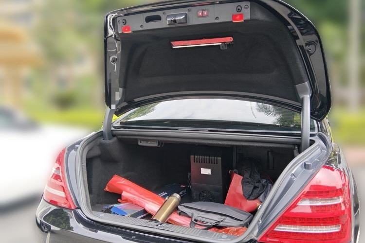 Used Mercedes-Benz S-Class 2012 S 350 L 4MATIC Grand Edition Trunk