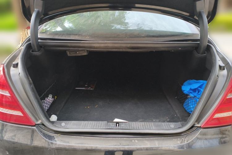 Used Mercedes-Benz S-Class 2012 S 400 L HYBRID Grand Edition Trunk