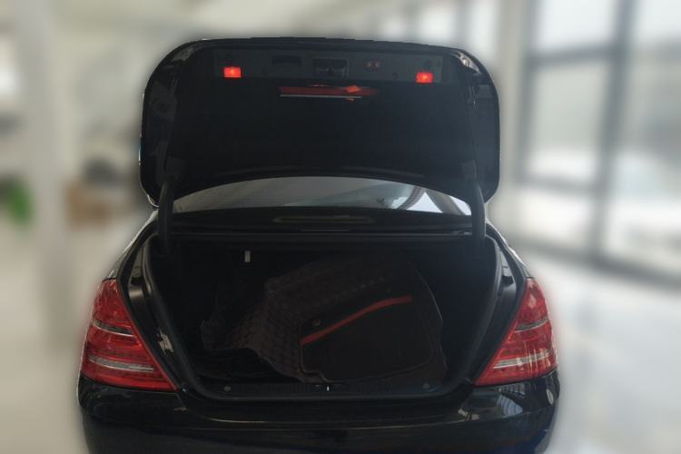 Used Mercedes-Benz S-Class  Trunk