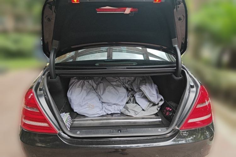 Used Mercedes-Benz S-Class 2012 S 300 L Business-Class Grand Edition Trunk