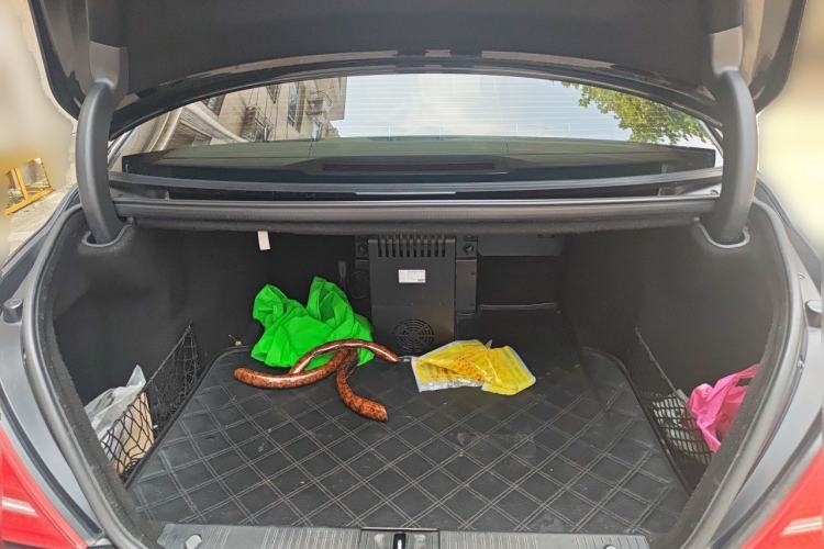Used Mercedes-Benz S-Class 2012 S 400 L HYBRID Grand Edition Trunk