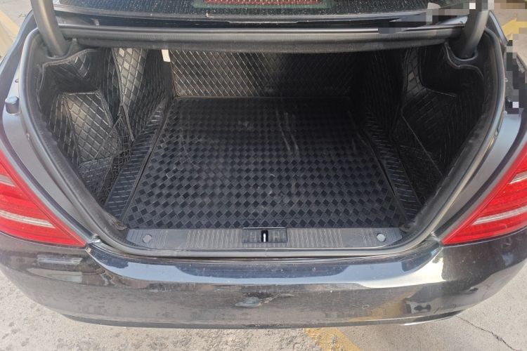 Used Mercedes-Benz S-Class 2012 S 300 L Business Standard Model Trunk