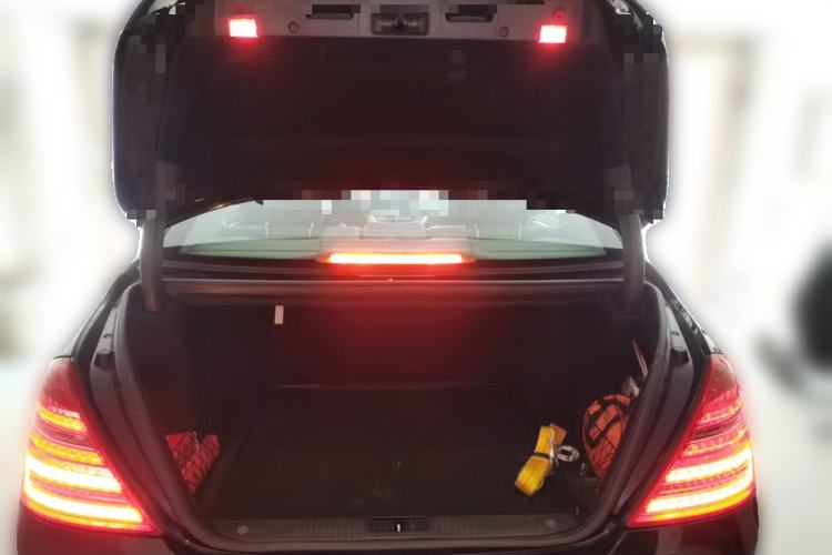 Used Mercedes-Benz S-Class 2012 S 300 L Business Standard Model Trunk