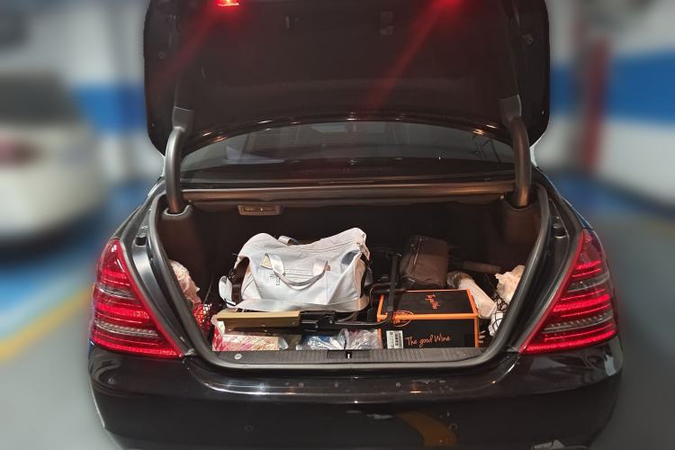 Used Mercedes-Benz S-Class 2012 S 300 L Business-Class Grand Edition Trunk