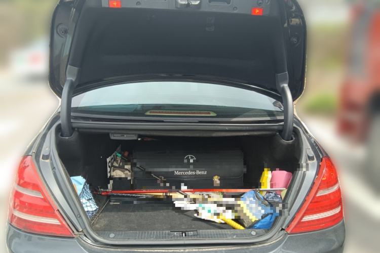 Used Mercedes-Benz S-Class 2012 S 300 L Business-Class Grand Edition Trunk