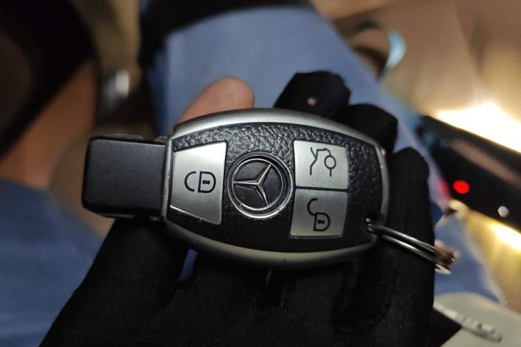Used Mercedes-Benz S-Class 2012 S 350 L 4MATIC Grand Edition Vehicle Key
