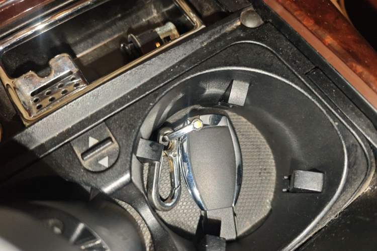 Used Mercedes-Benz S-Class 2012 S 300 L Luxury Grand Edition Vehicle Key
