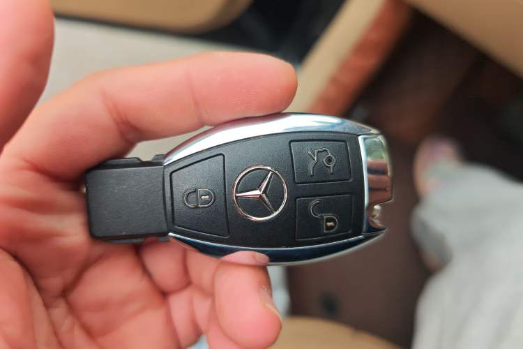 Used Mercedes-Benz S-Class 2012 S 350 L 4MATIC Grand Edition Vehicle Key