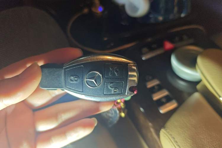 Used Mercedes-Benz S-Class 2012 S 300 L Business-Class Grand Edition Vehicle Key