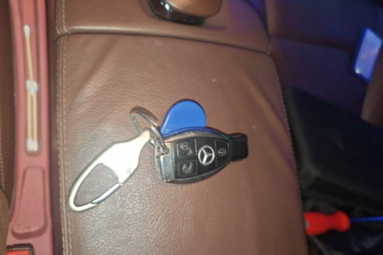 Used Mercedes-Benz S-Class 2012 S 300 L Business-Class Grand Edition Vehicle Key
