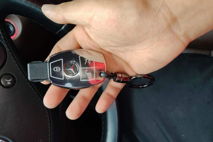 Used Mercedes-Benz S-Class 2012 S 300 L Business Standard Model Vehicle Key