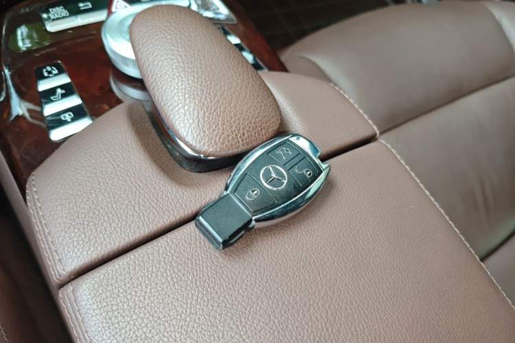 Used Mercedes-Benz S-Class 2012 S 350 L Grand Edition Vehicle Key