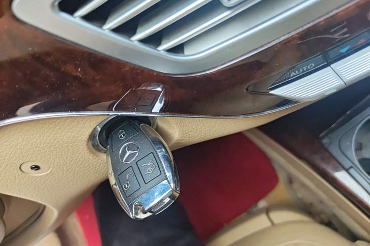 Used Mercedes-Benz S-Class 2012 S 400 L HYBRID Grand Edition Vehicle Key