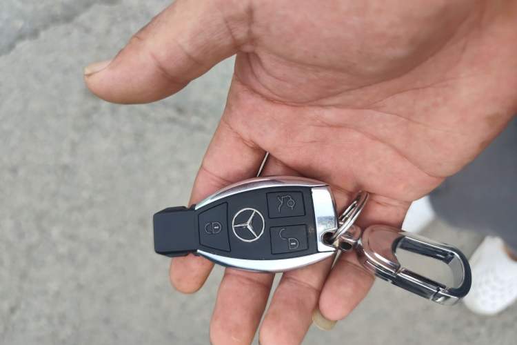 Used Mercedes-Benz S-Class 2012 S 300 L Prestige Grand Edition Vehicle Key