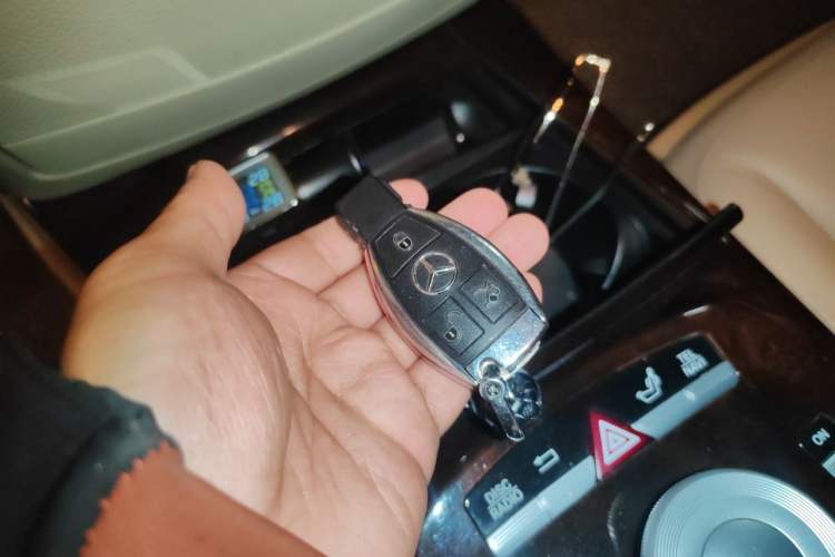 Used Mercedes-Benz S-Class 2012 S 350 L Grand Edition Vehicle Key