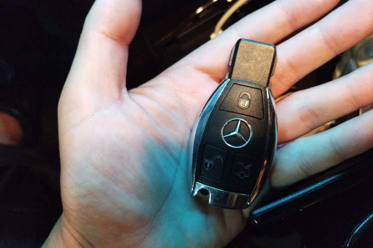 Used Mercedes-Benz S-Class 2012 S 300 L Luxury Grand Edition Vehicle Key