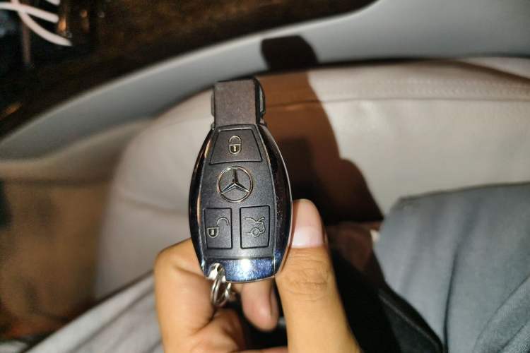 Used Mercedes-Benz S-Class 2012 S 300 L Prestige Grand Edition Vehicle Key