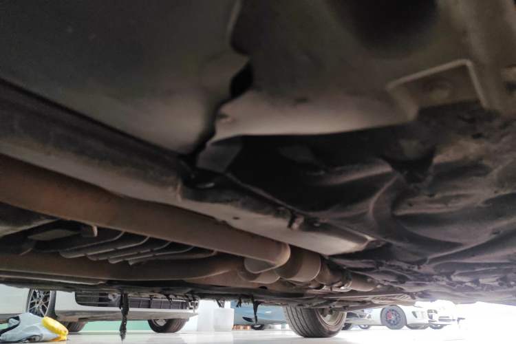 Used Mercedes-Benz S-Class 2012 S 300 L Business-Class Grand Edition Chassis Front Left