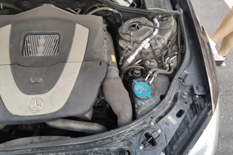 Used Mercedes-Benz S-Class 2012 S 300 L Business Standard Model Engine Bay Left